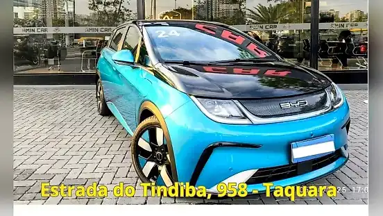 Foto de um byd dolphin plus