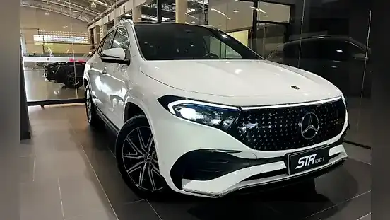 Foto de um mercedes eqa 250