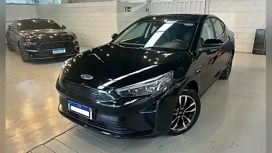 Foto de um jac e-j7