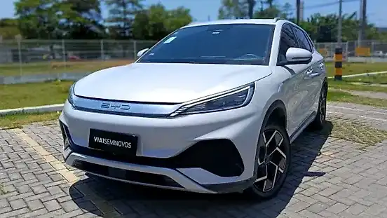 Foto de um byd yuan plus