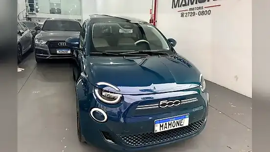 Foto de um fiat 500e