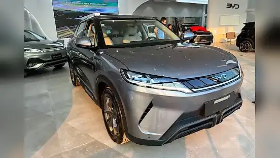 Foto de um byd yuan pro