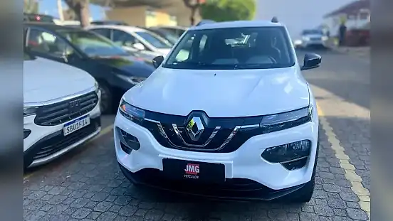 Foto de um renault kwid e-tech electric