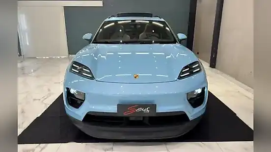 Foto de um porsche macan
