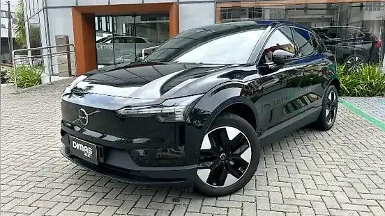 Foto de um volvo ex30