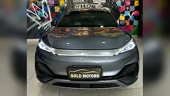 Foto de um byd yuan plus