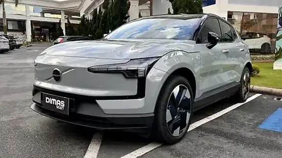 Foto de um volvo ex30
