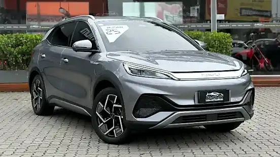 Foto de um byd yuan plus