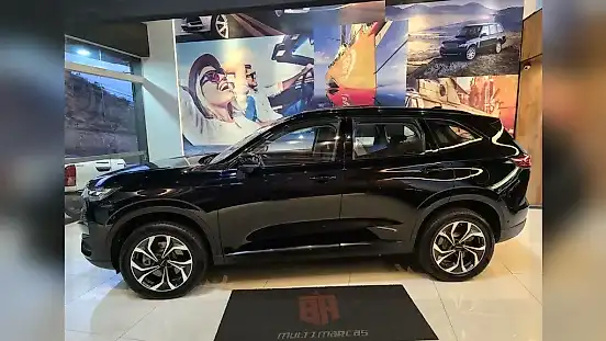Foto de um gwm haval h6 plug-in hybrid