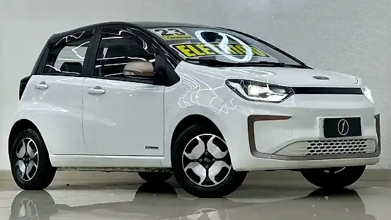 Foto de um jac e-js1