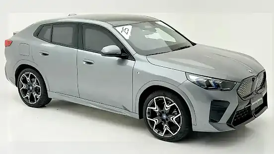 Foto de um bmw ix2