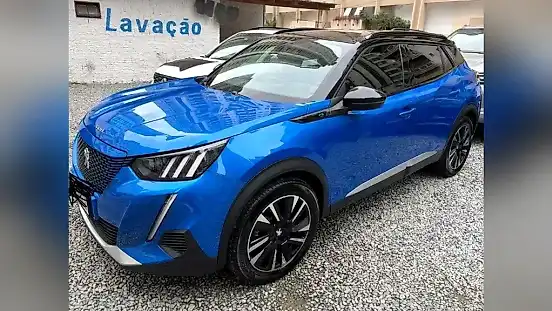 Foto de um peugeot e-2008