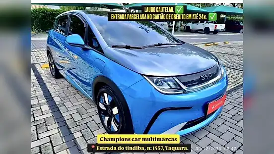 Foto de um byd dolphin plus