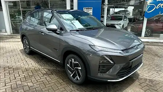Foto de um chevrolet captiva ev