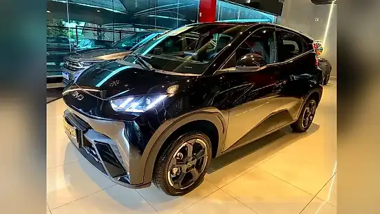 Foto de um byd dolphin mini