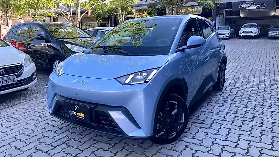 Foto de um byd dolphin mini