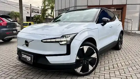 Foto de um volvo ex30