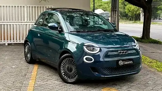 Foto de um fiat 500e