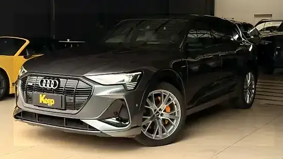 Foto de um audi e-tron