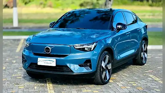 Foto de um volvo c40 recharge