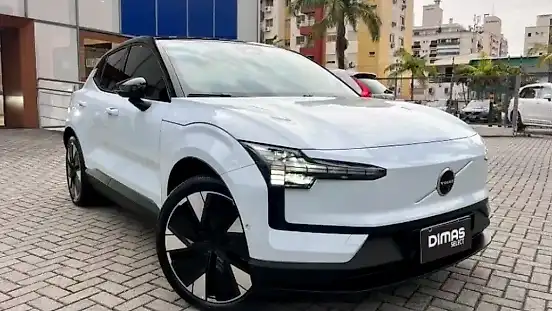 Foto de um volvo ex30
