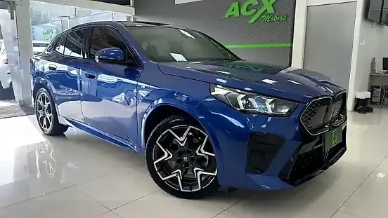 Foto de um bmw ix2