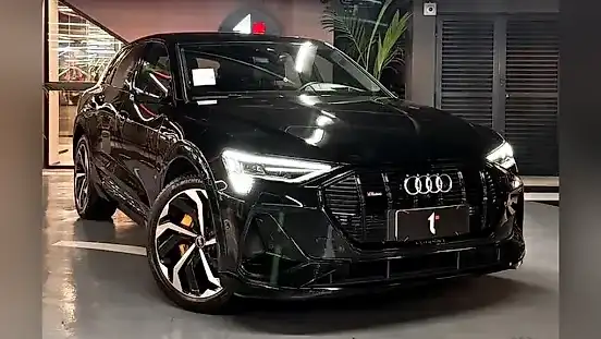 Foto de um audi e-tron
