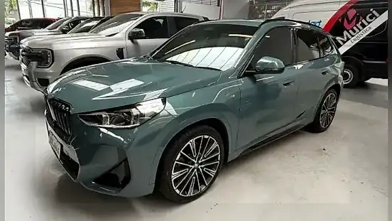Foto de um bmw ix1