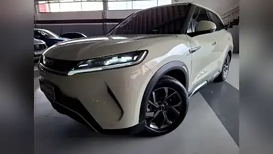 Foto de um byd yuan pro