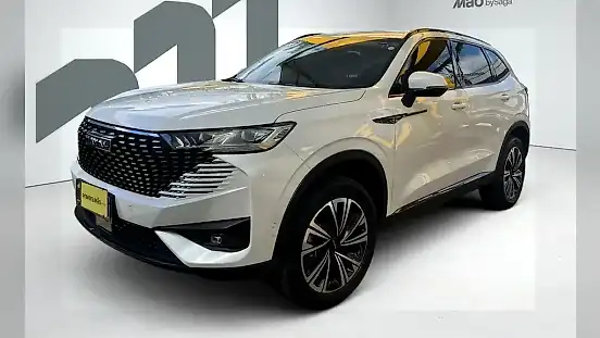 Foto de um gwm haval h6 plug-in hybrid
