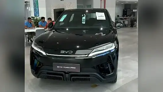 Foto de um byd yuan pro