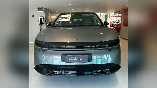 Foto de um zeekr 7x