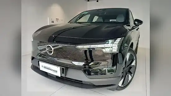 Foto de um volvo ex30