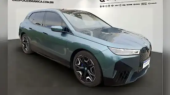 Foto de um bmw ix
