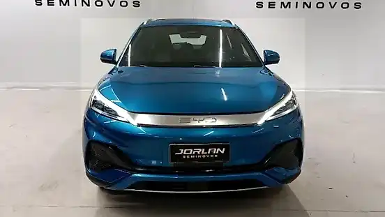 Foto de um byd yuan plus