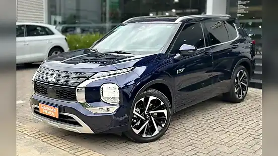 Foto de um mitsubishi outlander