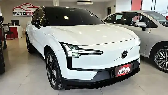 Foto de um volvo ex30
