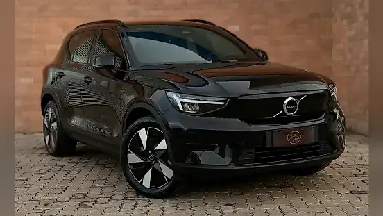 Foto de um volvo ex40