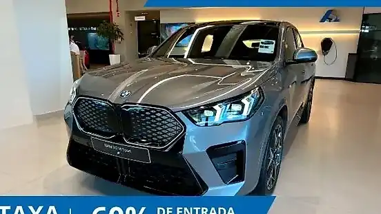 Foto de um bmw ix2