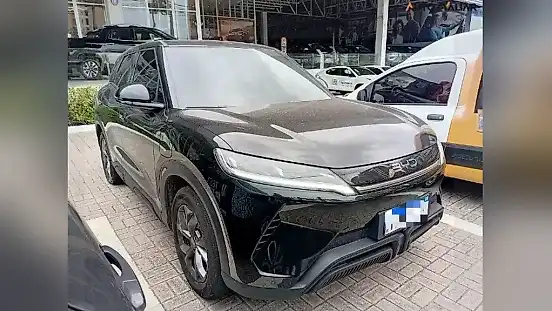 Foto de um byd yuan pro