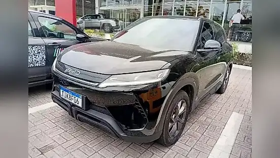 Foto de um byd yuan pro