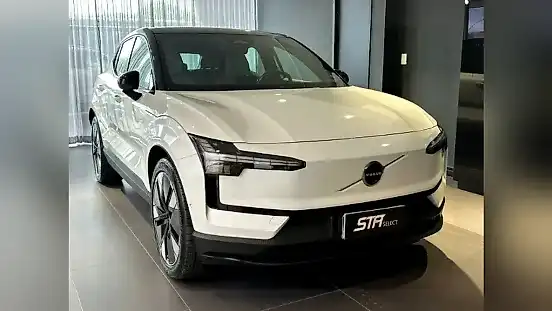 Foto de um volvo ex30