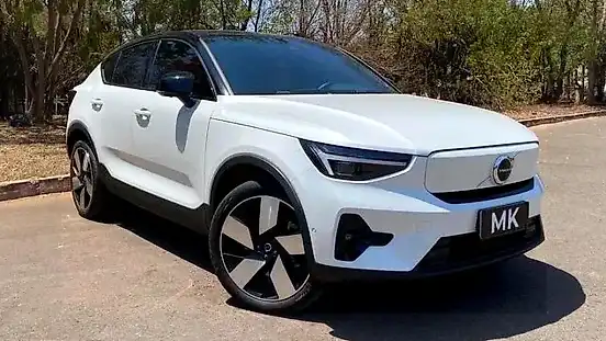 Foto de um volvo c40 recharge