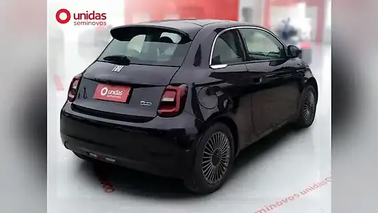 Foto de um fiat 500e