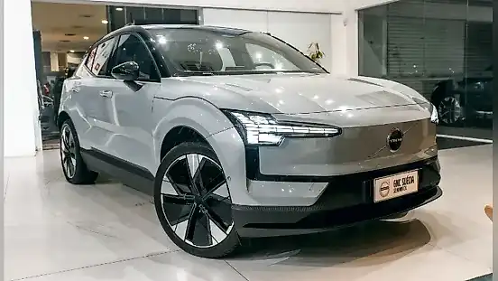 Foto de um volvo ex30
