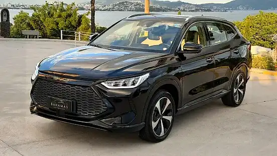 Foto de um byd song plus
