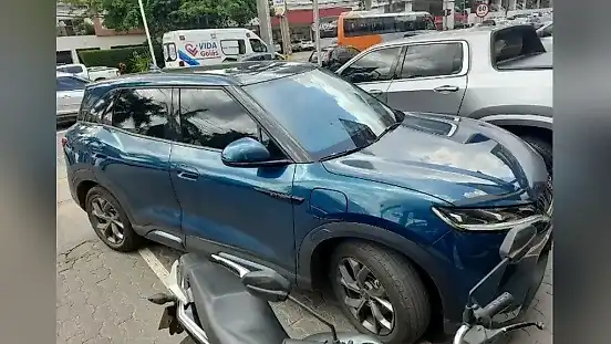 Foto de um byd yuan pro