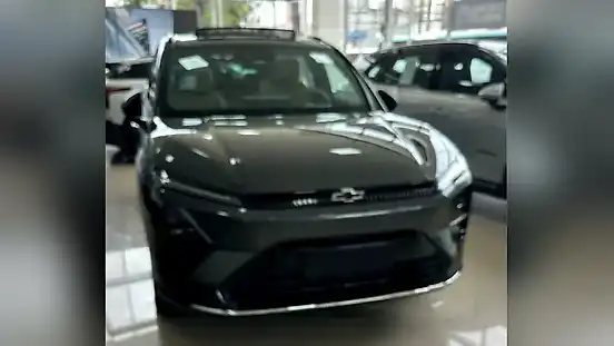 Foto de um chevrolet captiva ev