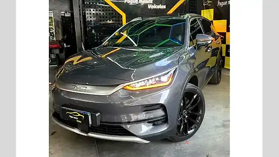 Foto de um byd tan
