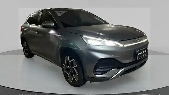 Foto de um byd yuan plus